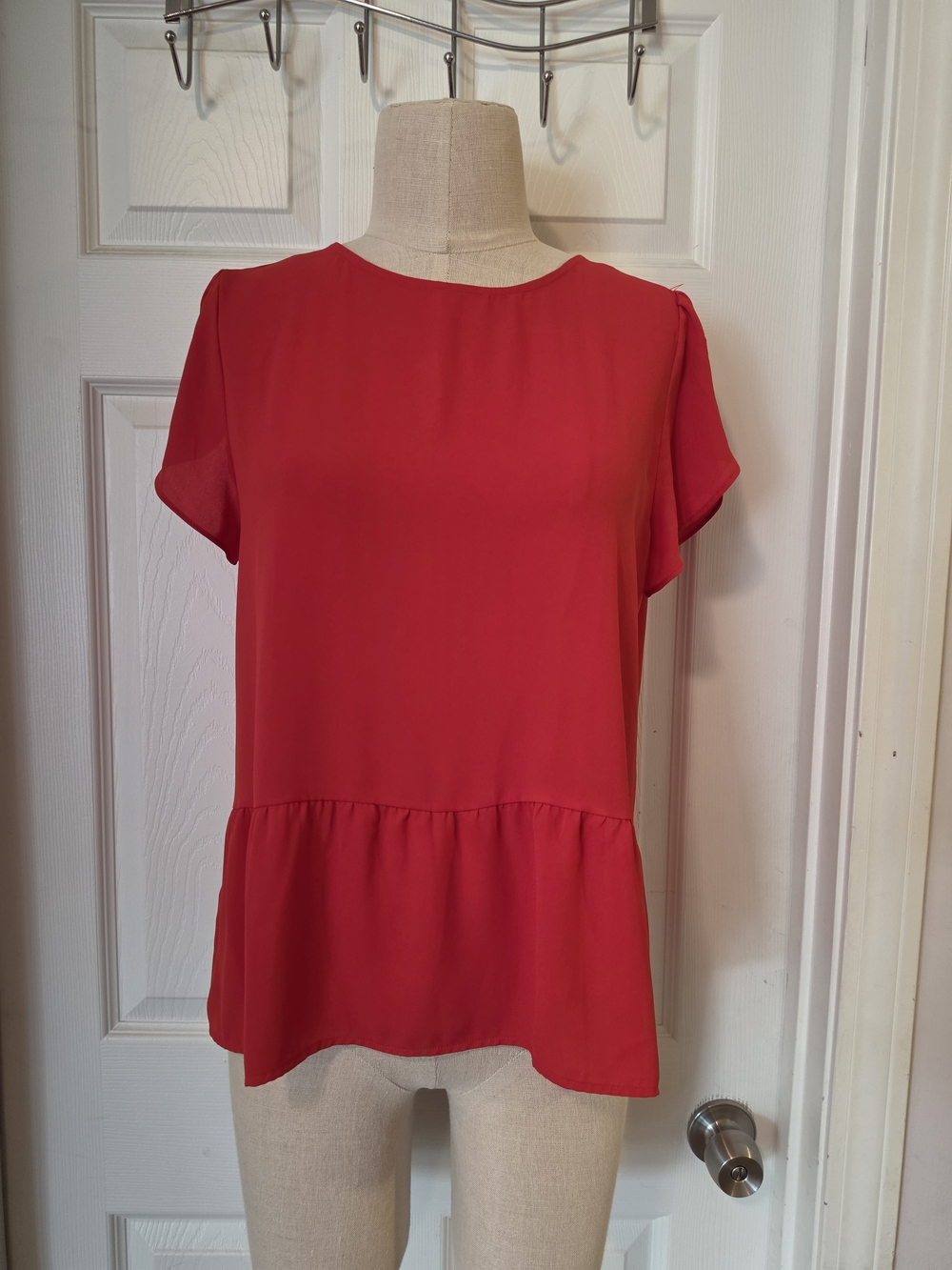 LOFT Red Peplum Flutter-Sleeve Blouse Size Medium